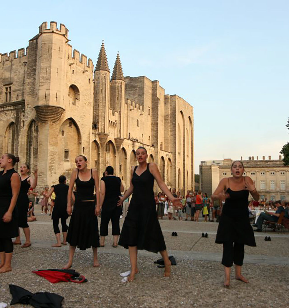 LE PALAIS DES PAPES : Côté obscur